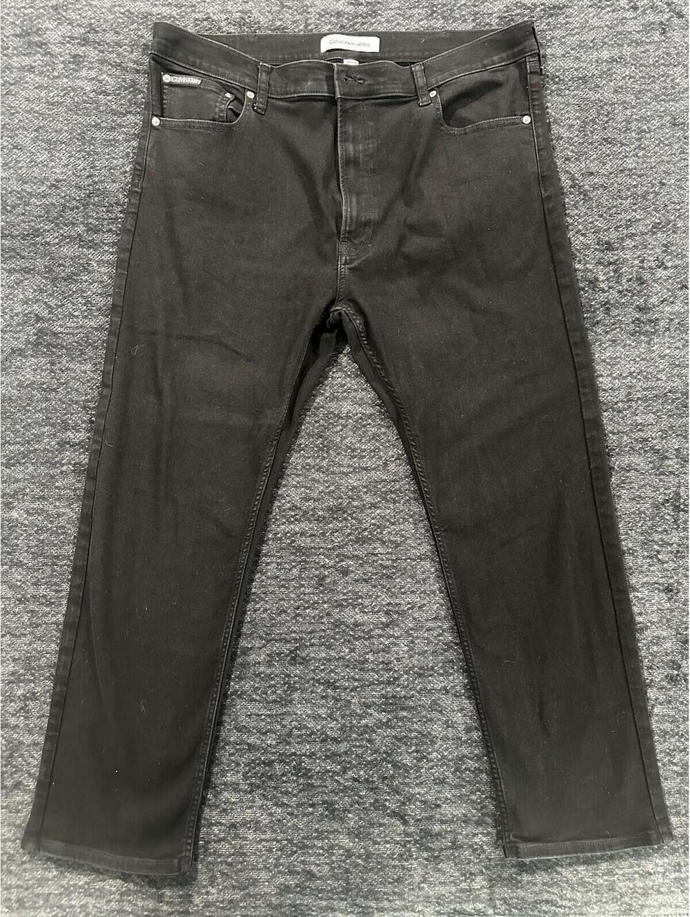0054 Calvin Klein Jeans Men's Size 40x30 Black Denim Straight Leg Stretch